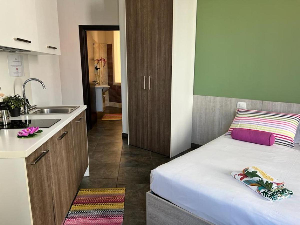 Bnbook Residence Matteotti Новара Экстерьер фото