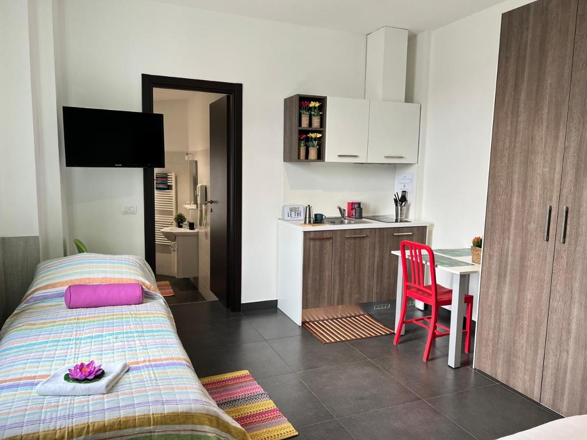 Bnbook Residence Matteotti Новара Экстерьер фото