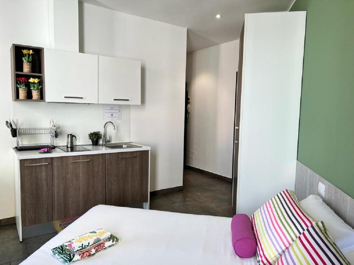Bnbook Residence Matteotti Новара Экстерьер фото
