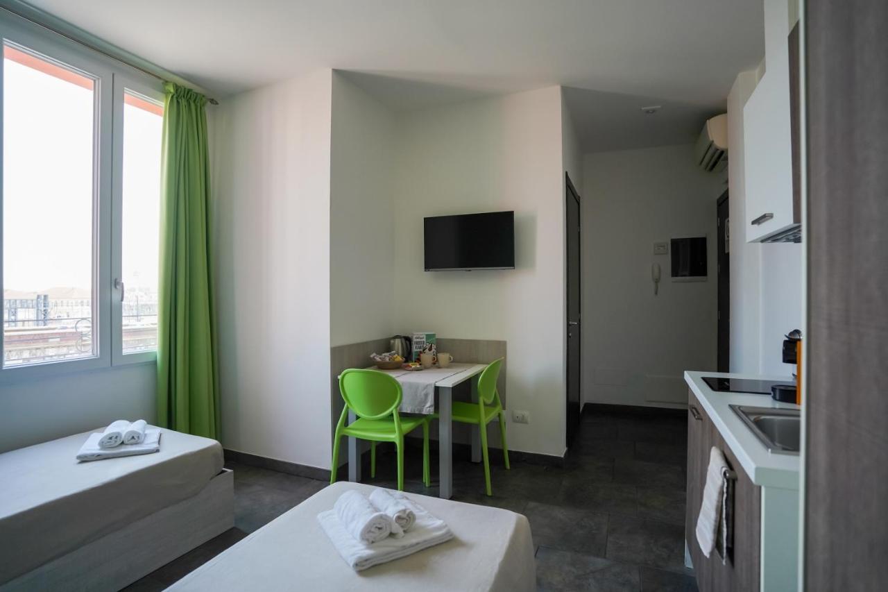 Bnbook Residence Matteotti Новара Экстерьер фото