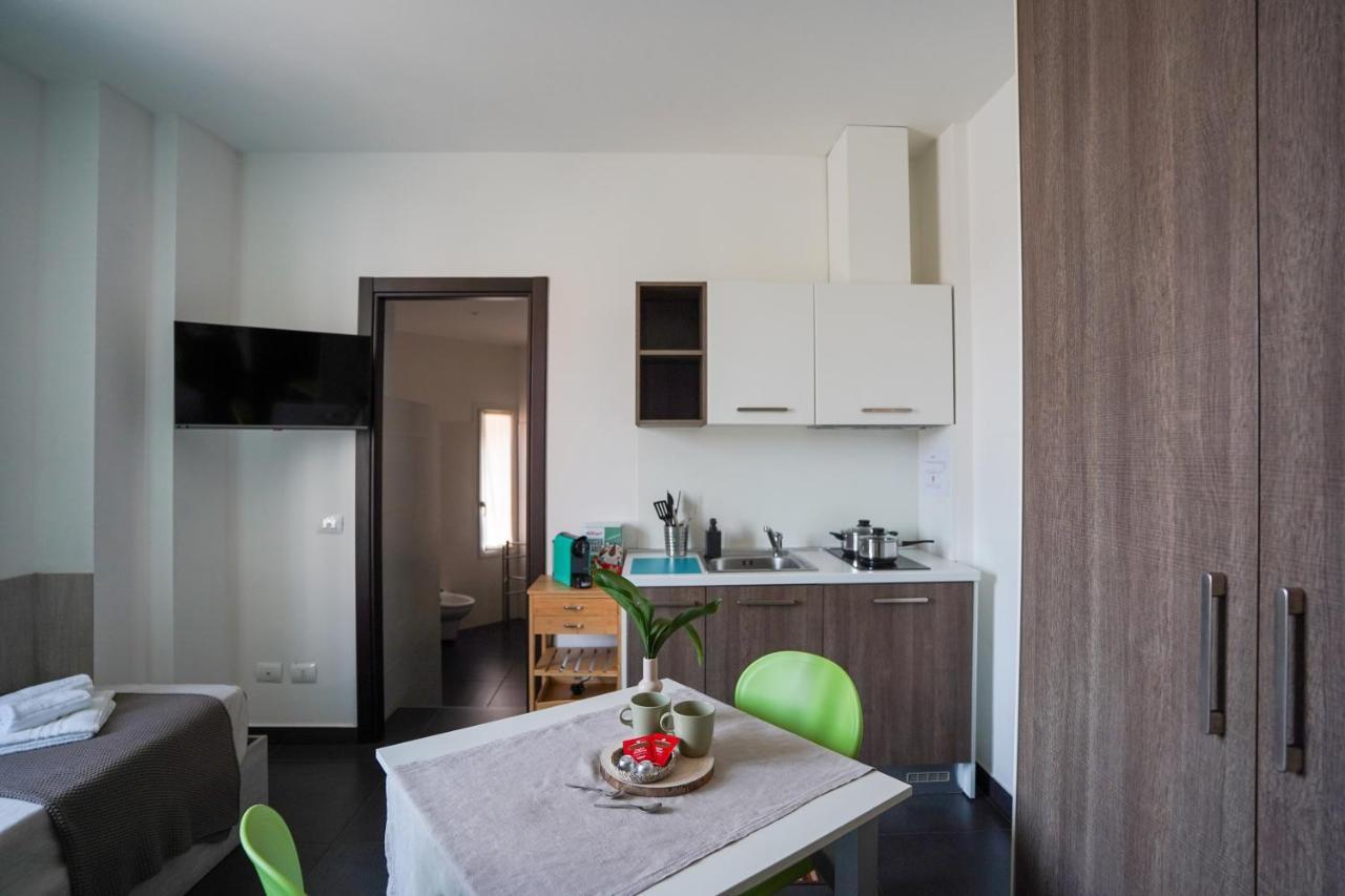 Bnbook Residence Matteotti Новара Экстерьер фото